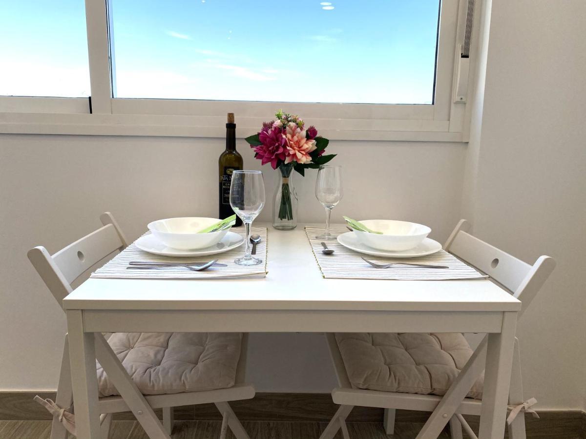 Residencial Santa Justa - Vacacional Sevilla Bagian luar foto